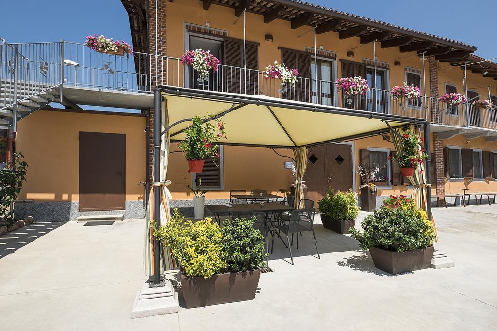 Agriturismo Costa Catterina Castagnito Exterior foto